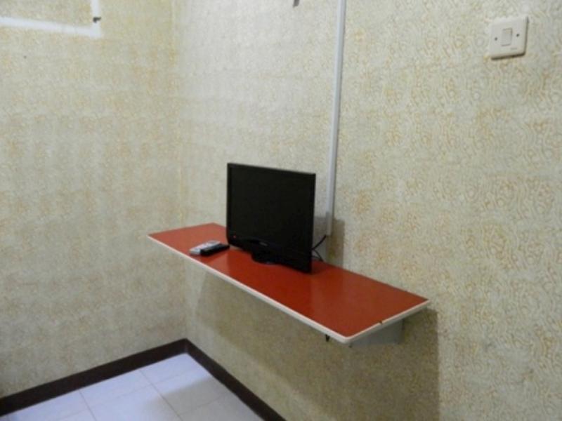Hotel Atina Homestay *